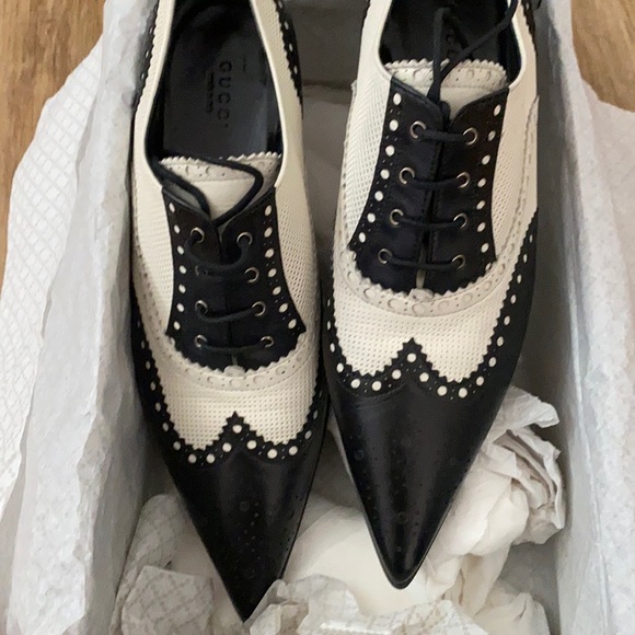 Gucci Shoes - Gucci Shoes ✨